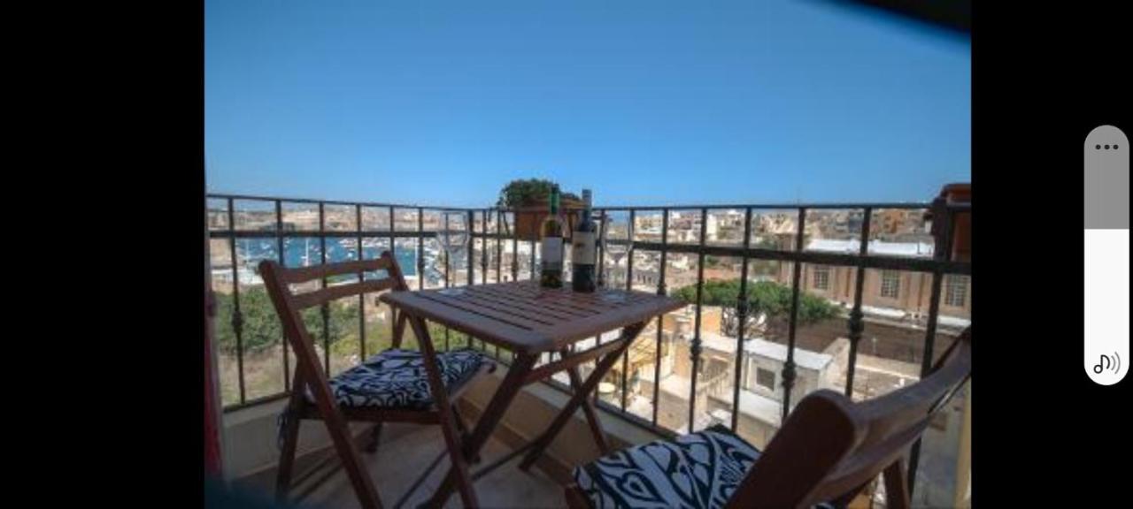 Upper Valley Sea View Kalkara Exterior photo